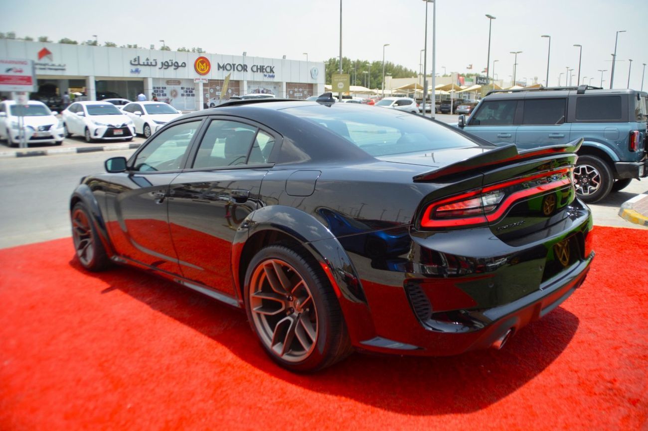 Dodge Charger SRT Hellcat 6.2L (717 HP)THE BEST IN THE MARKET/2022/TOP CLEAN