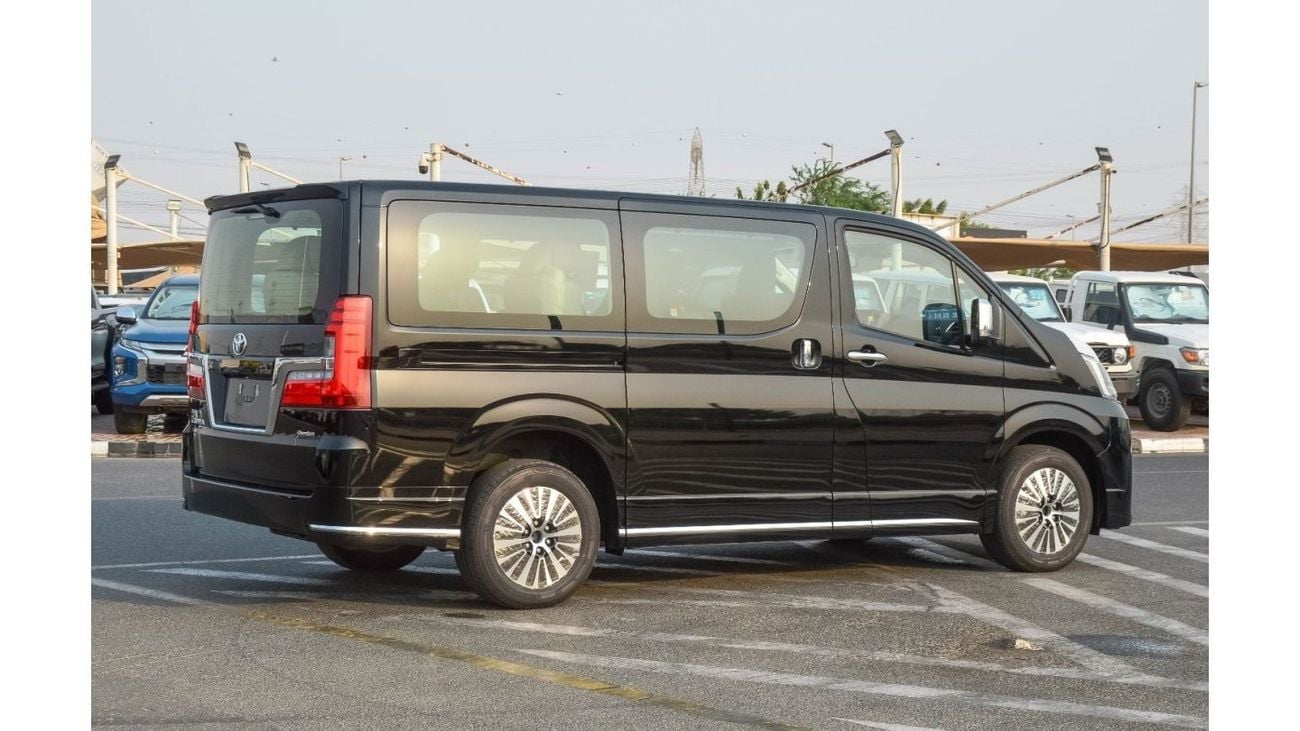 Toyota Granvia TOYOTA GRANVIA PREMIUM 2.8L RWD DIESEL MINIVAN 2025