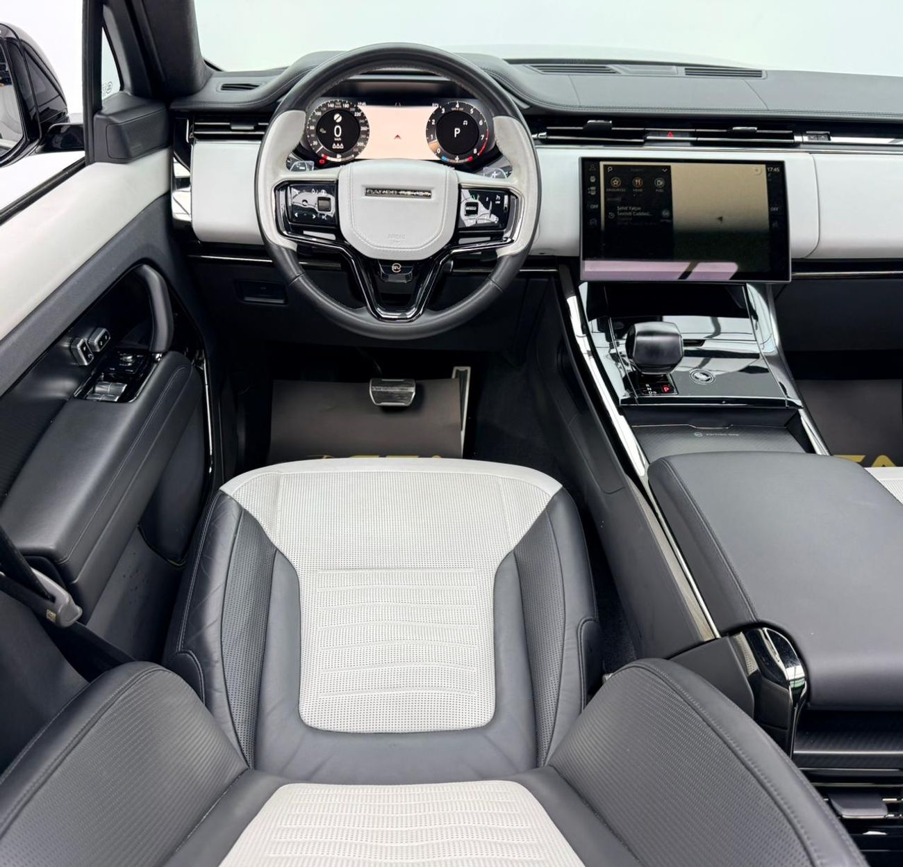 Land Rover Range Rover Sport 2025 Range Rover Sport SV 1st Edition, Warranty, Full RR Service History, Excellent Condition, Euro
