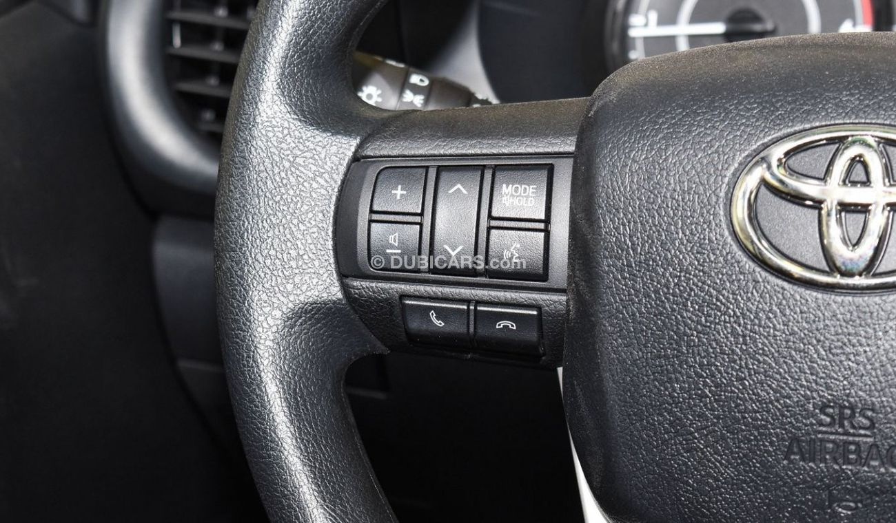 Toyota Hilux 2023 Toyota Hilux 4x4 DC 2.4 Low D Automatic - Pearl White inside Black | Export Only