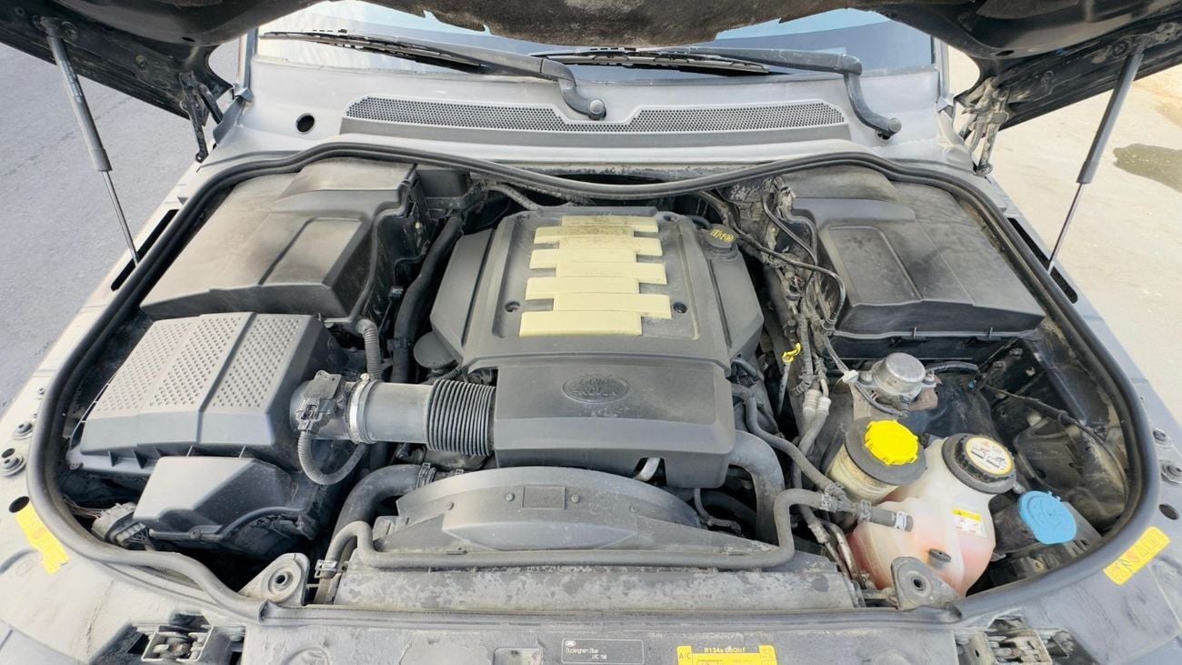 Land Rover Range Rover Sport AUTOMATIC TRANSMISSION | 4.4L PETROL ENGINE | 4WD | PREMIUM LEATHER & MEMORY SEATS | SUNROOF | COOL