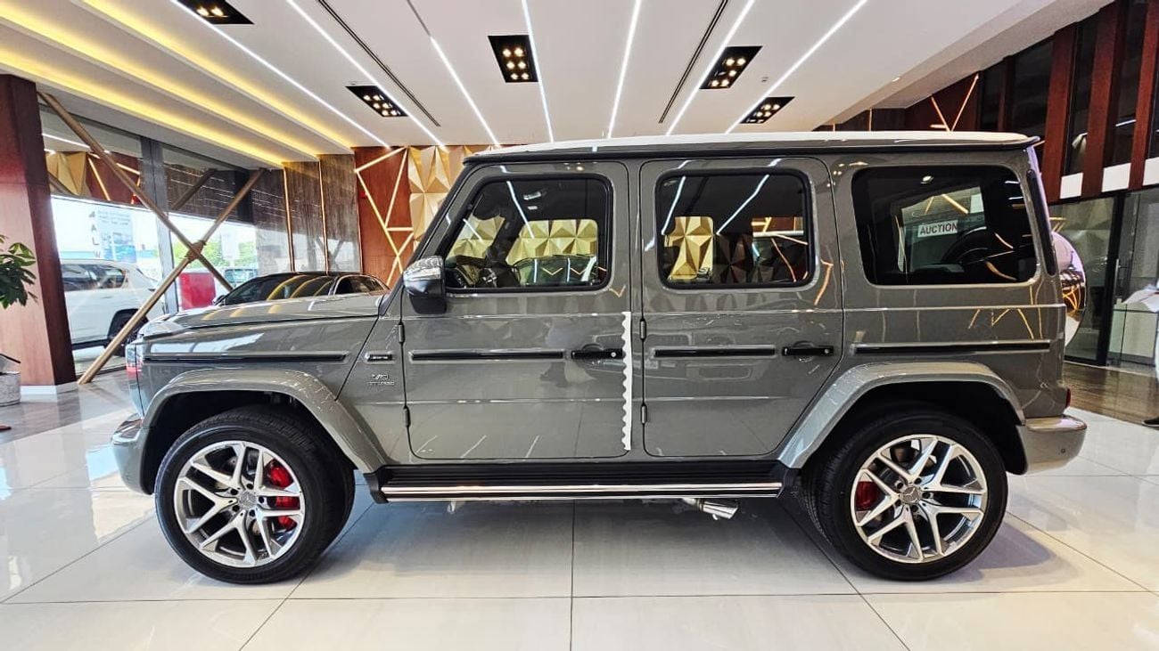 مرسيدس بنز G 63 AMG 4MATIC SUV Mercedes-AMG G63 | Nardoo grey | Manufacture
