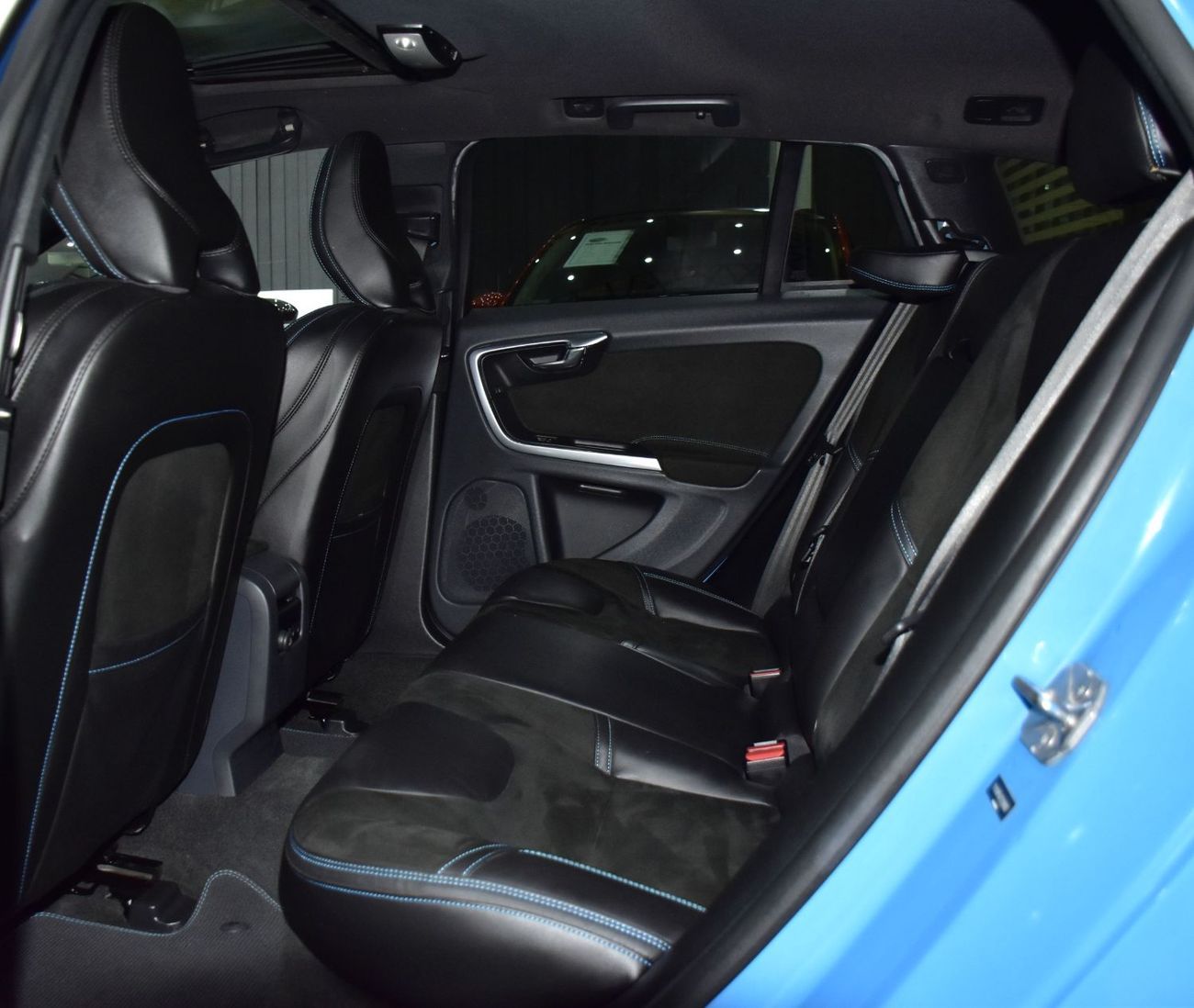 Volvo V60 POLESTAR EXCELLENT DEAL for our Volvo V60 Polestar T6 ( 2016 Model ) in Blue Color GCC Specs