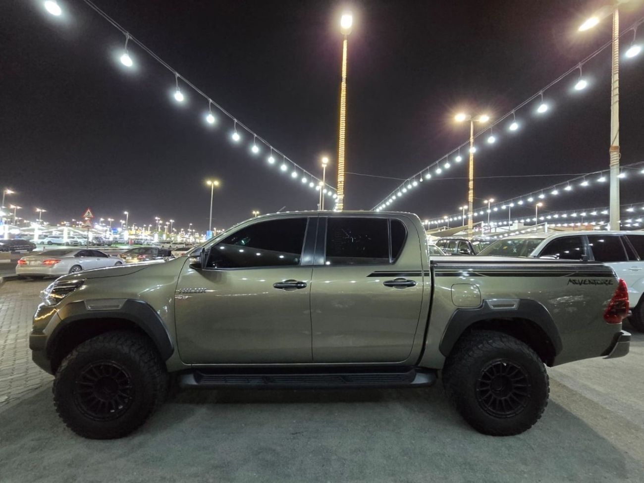 Toyota Hilux Adventure 4.0L TOYOTA HILUX ADVENTURE 2021 GCC V6 ENGINE 4.0L clean car no any work required just bu