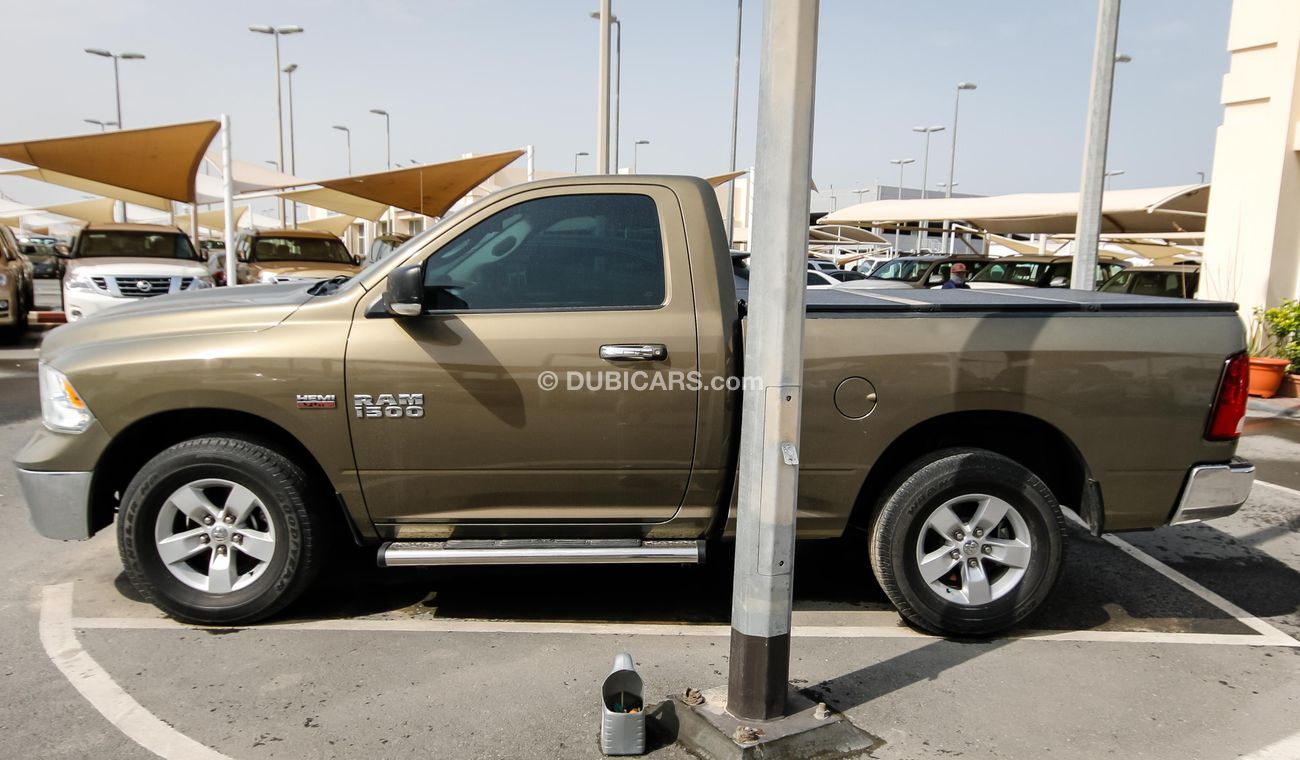 RAM 1500 SLT HEMI