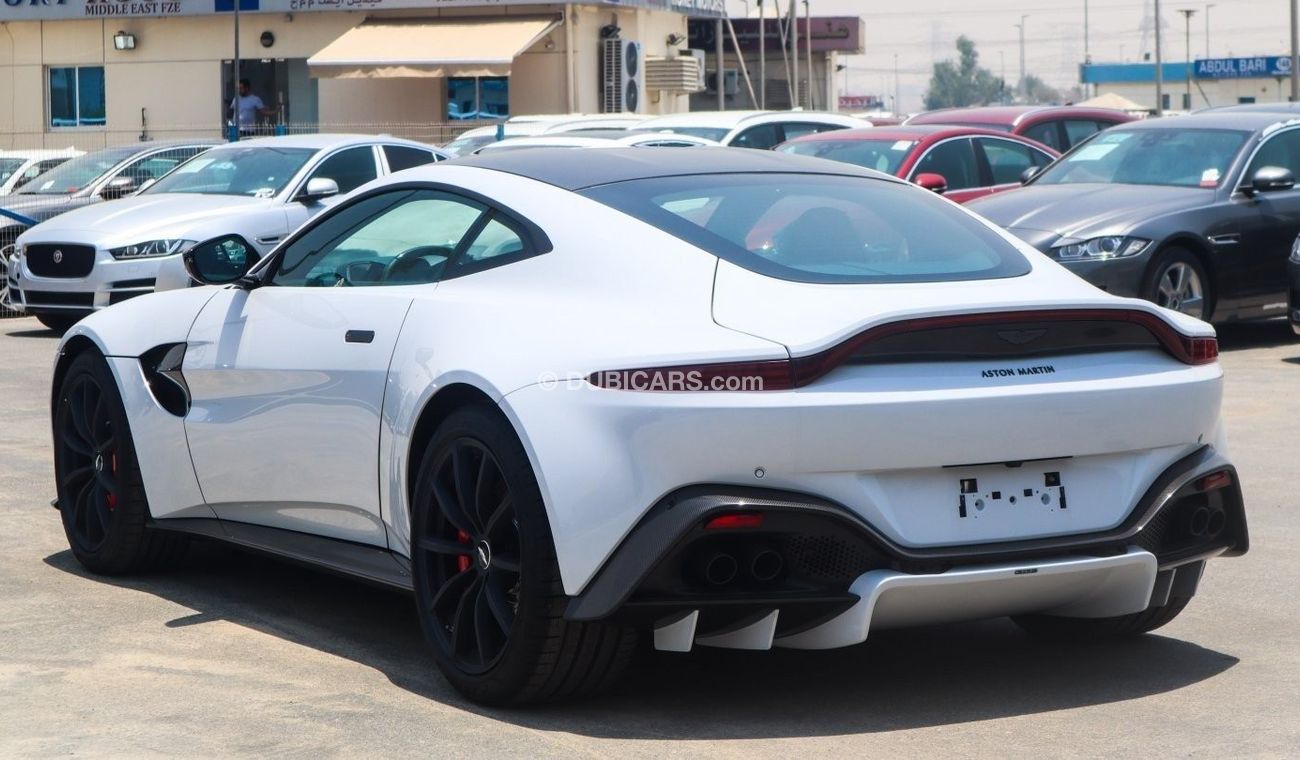 أستون مارتن فانتيج Coupe V8 2020 Brand New