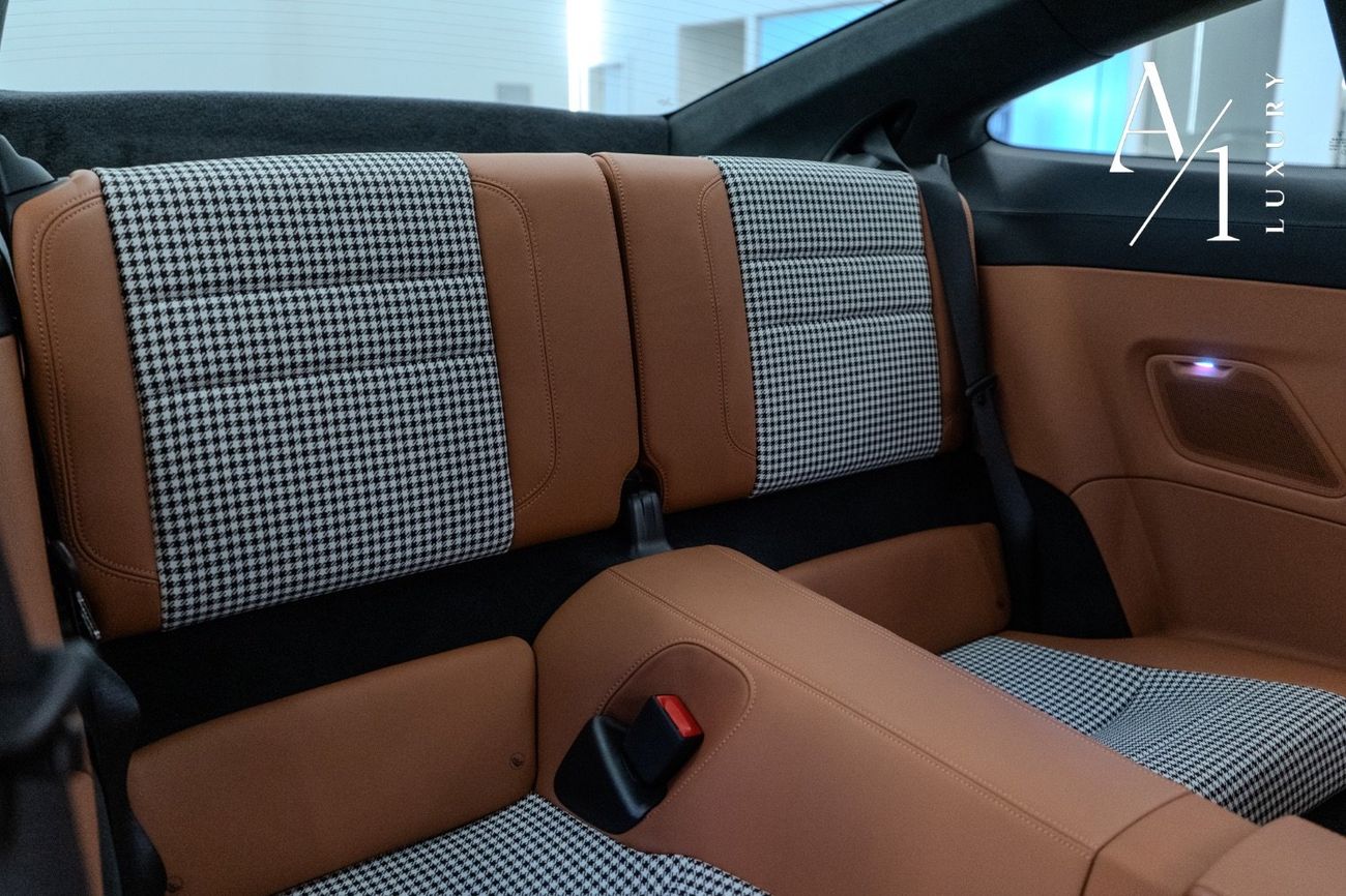 بورش 911 2025 Porsche 911 Turbo, Exclusive Manfaktur Edition,Warranty, Very Low Kms, GCC Spec