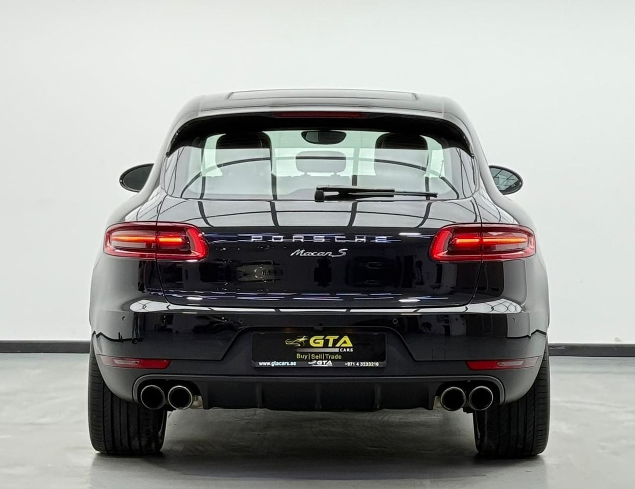 Porsche Macan S 3.0L (340 HP) 2015 Porsche Macan S, Full Porsche Service History, Fully Loaded, Excellent Conditio