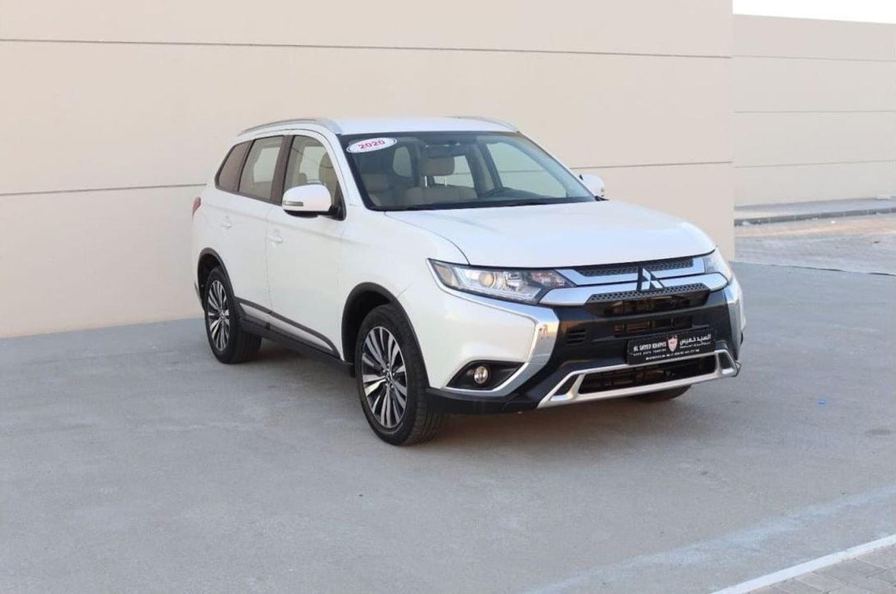 Mitsubishi Outlander GLX Basic 2.4L (5 Seater) Mitsubishi Outlander 2020 GCC edition, mileage 85,000 KM, with a 2.4L engi