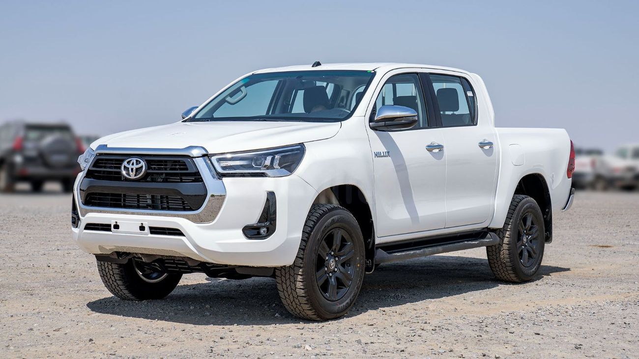 تويوتا هيلوكس toyota hilux 2.4L DIESEL FULL OPTION