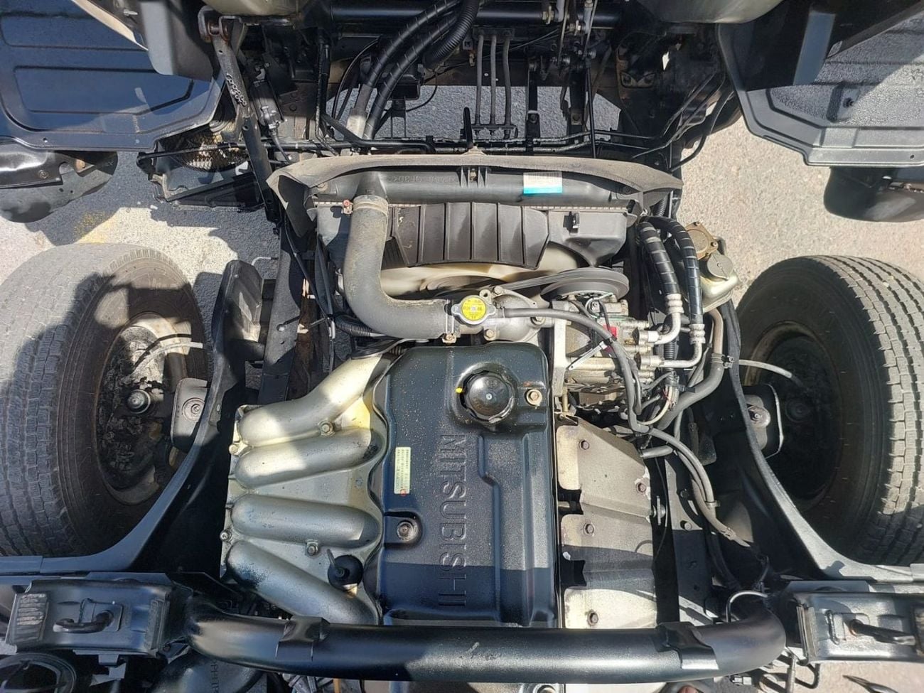 Mitsubishi Fuso Canter MITSUBISHI CANTER TRUCK RHD 1995 MODEL 4.5 L DIESEL MANUAL(PM02304)