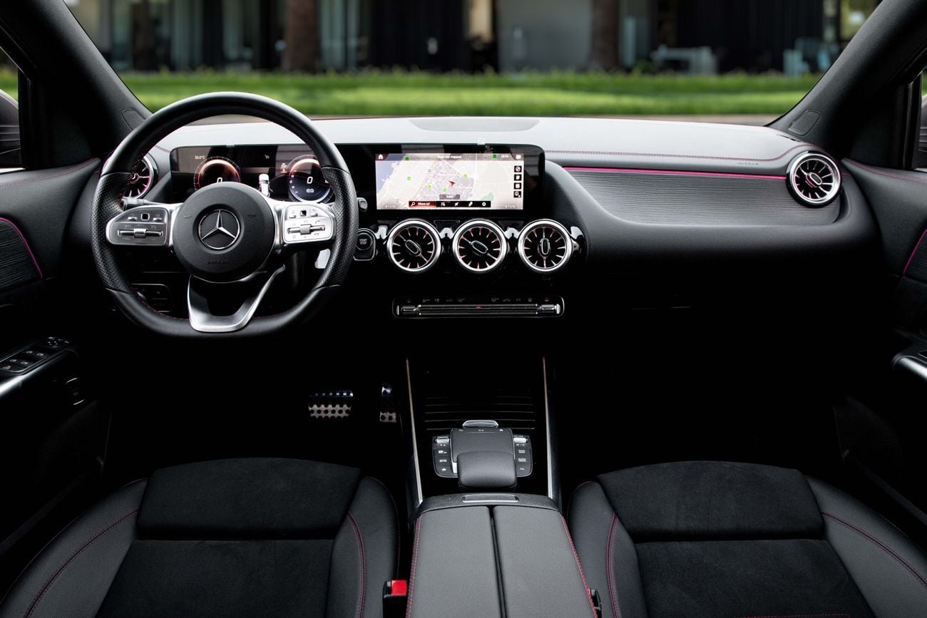 Mercedes Benz EQA 250 STD EQA 350 | 2,840 P.M | 0% Downpayment | Perfect Condition!