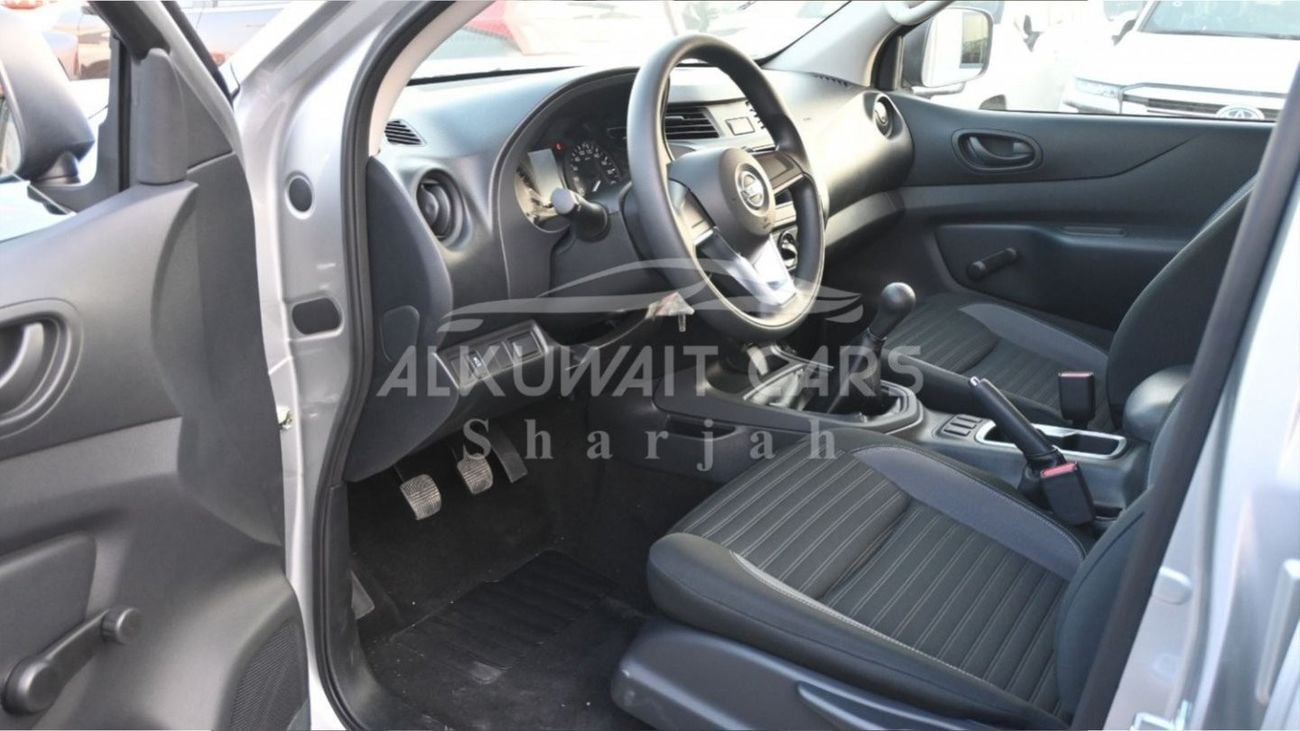Nissan Navara NISSAN NAVARA 2.5 DIESEL XE 4X 4 MT D C PLUS
