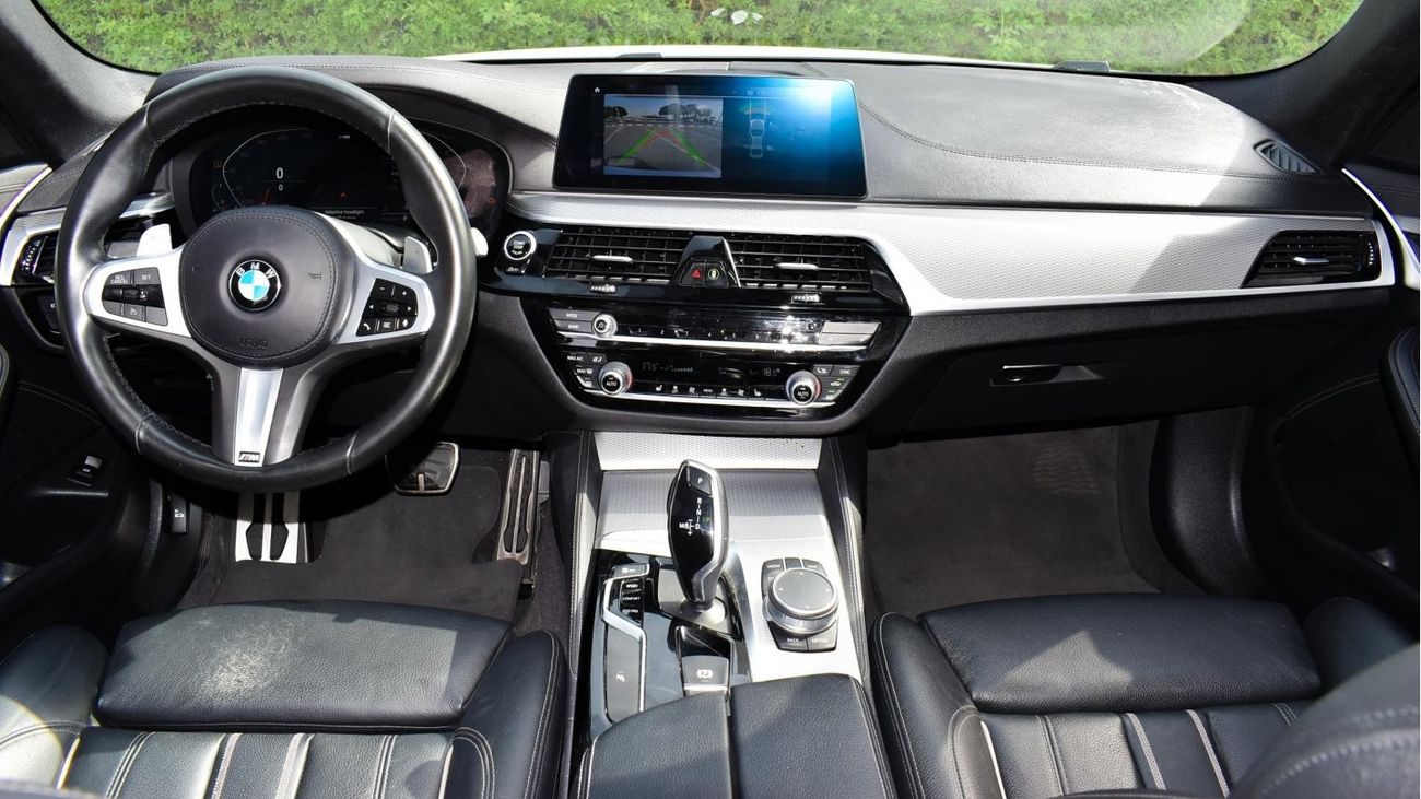 BMW 530i i With M kit