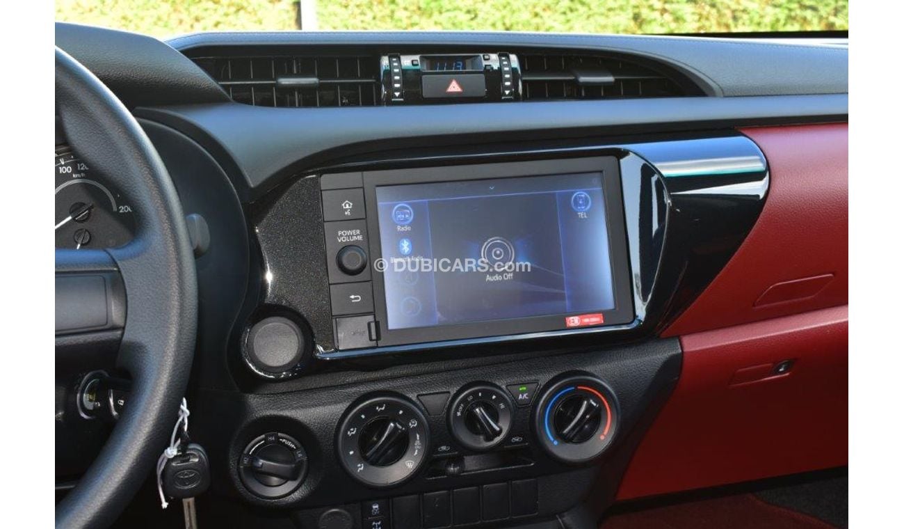 Toyota Hilux Double Cab DLX-G 2.4L Diesel 4wd Manual Transmission