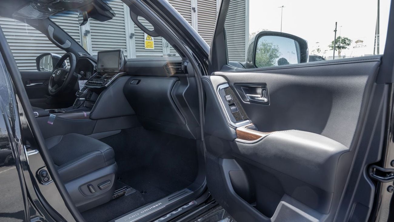 تويوتا لاند كروزر TOYOTA LANDCRUISER 3.3 VX HIGH -2026YM