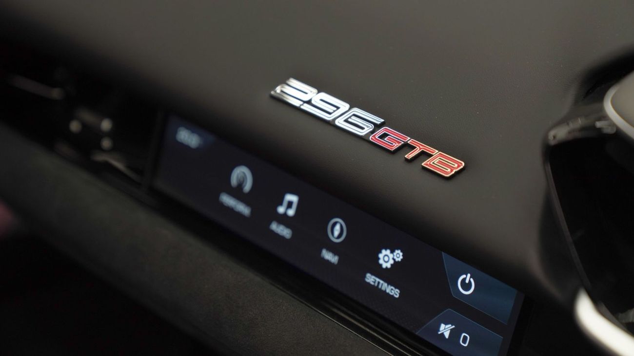 Ferrari 296 GTB 3.0T V6 PHEV