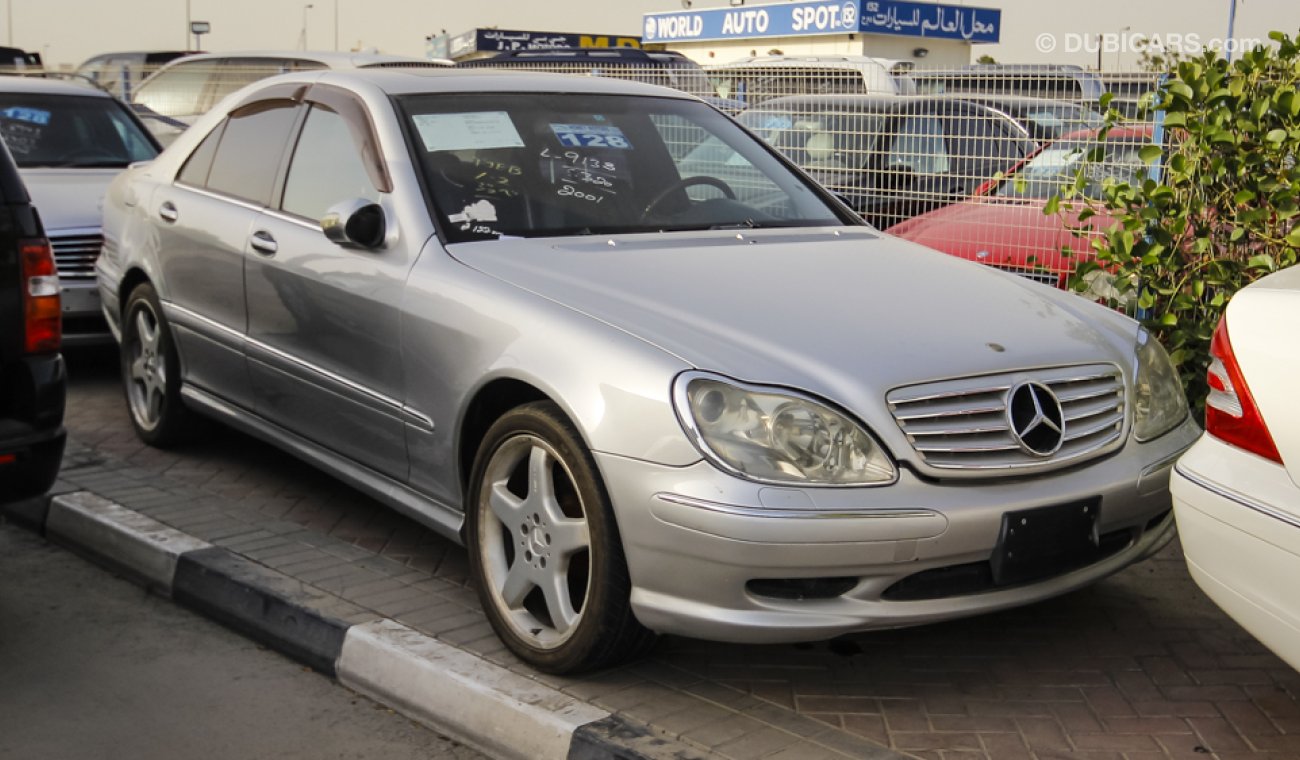 Mercedes-Benz S 320