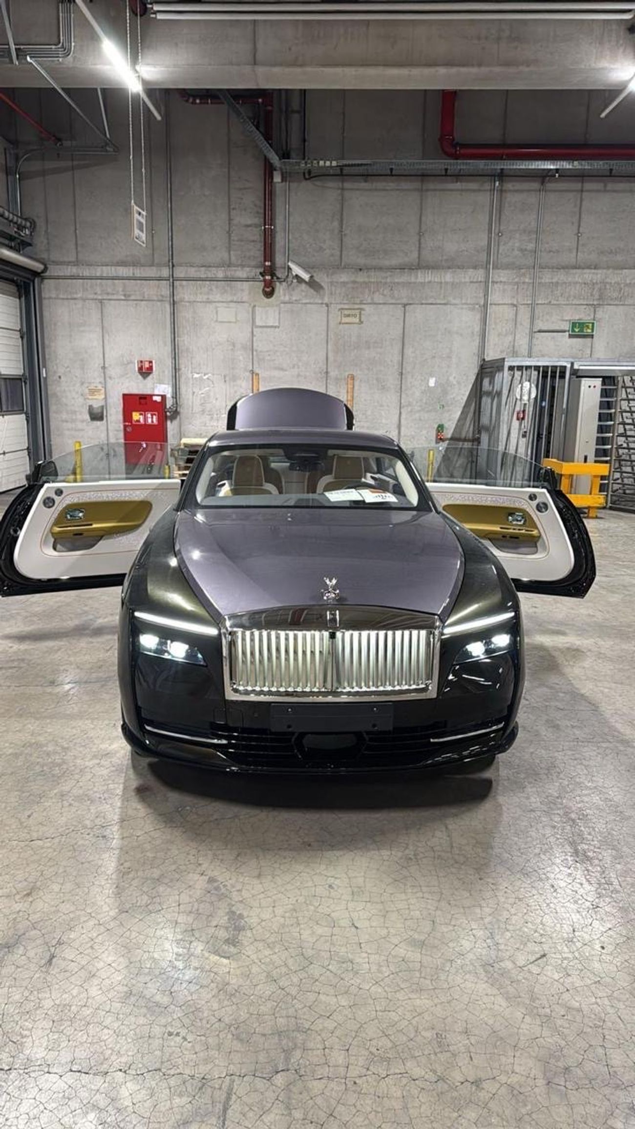 Rolls-Royce Spectre