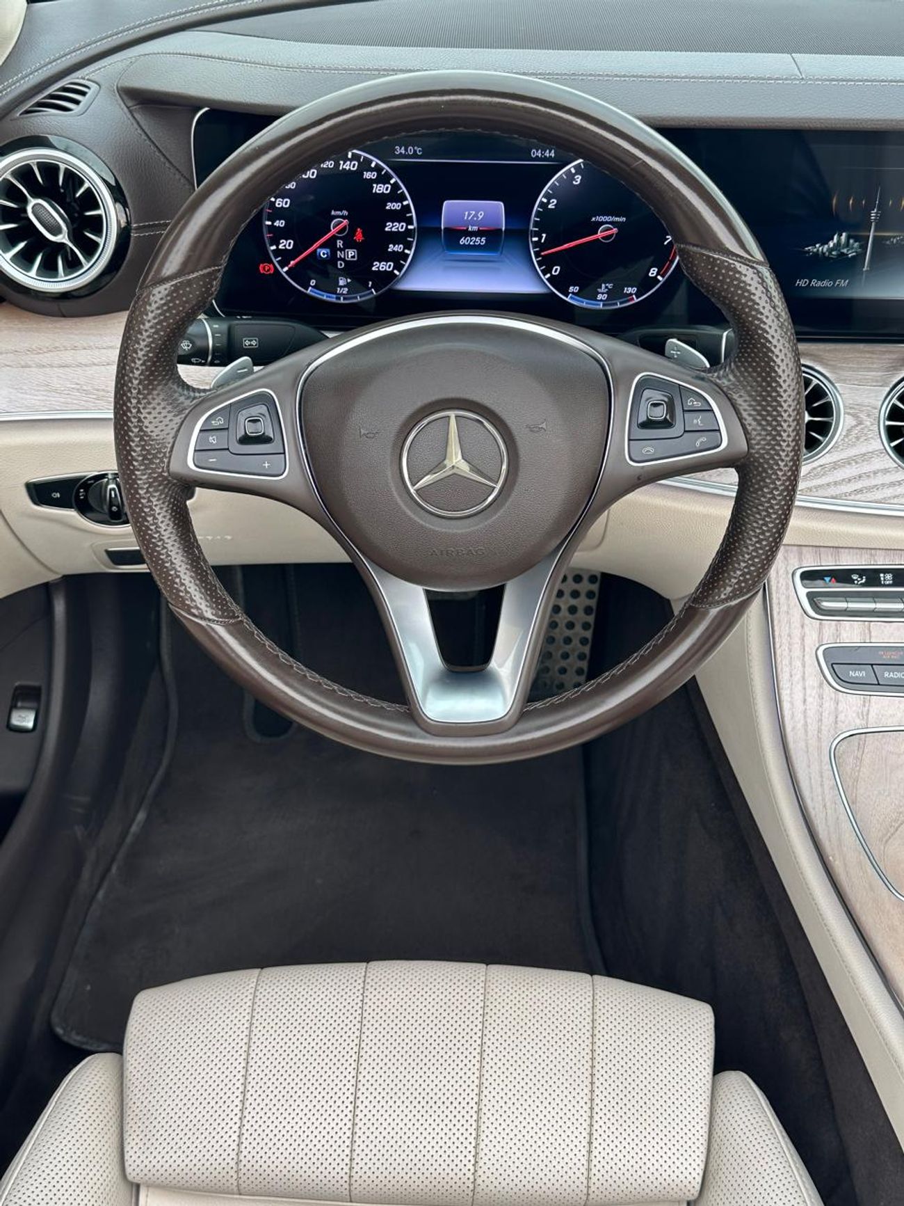 Mercedes-Benz E 400 Coupe Mercedes E 400_amercan_2018_Excellent Condition _Full option