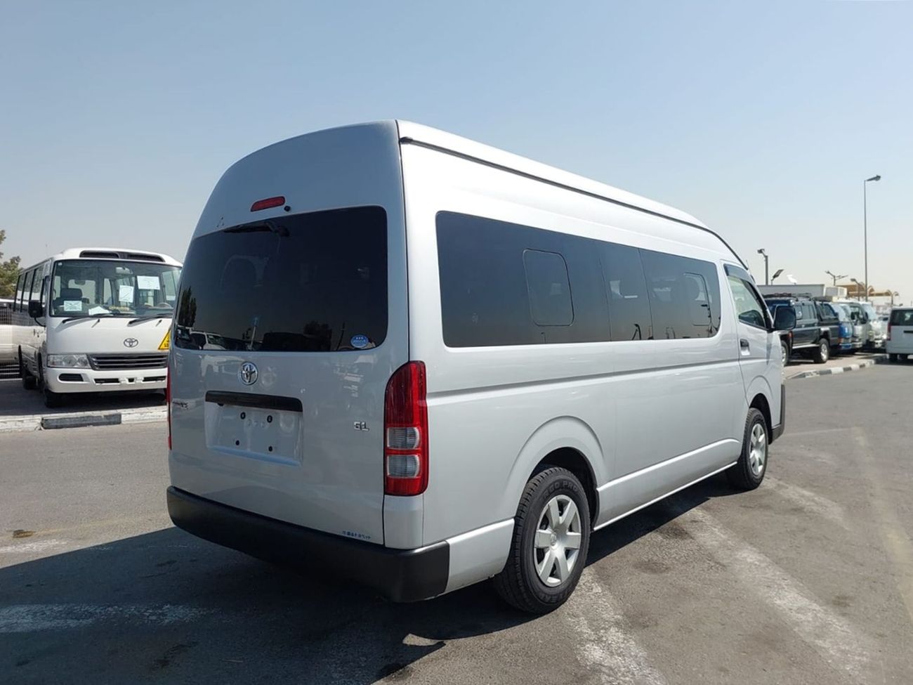 تويوتا هاياس (RAMADAN OFFER) TOYOTA HIACE VAN RHD 2014 MODEL 2.7 L PETROL AUTOMATIC(PM06557)