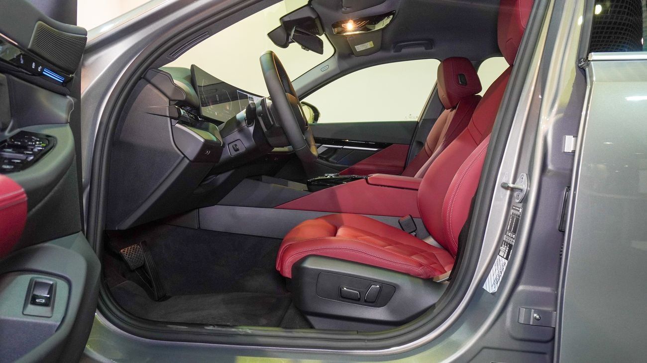 بي أم دبليو 520i