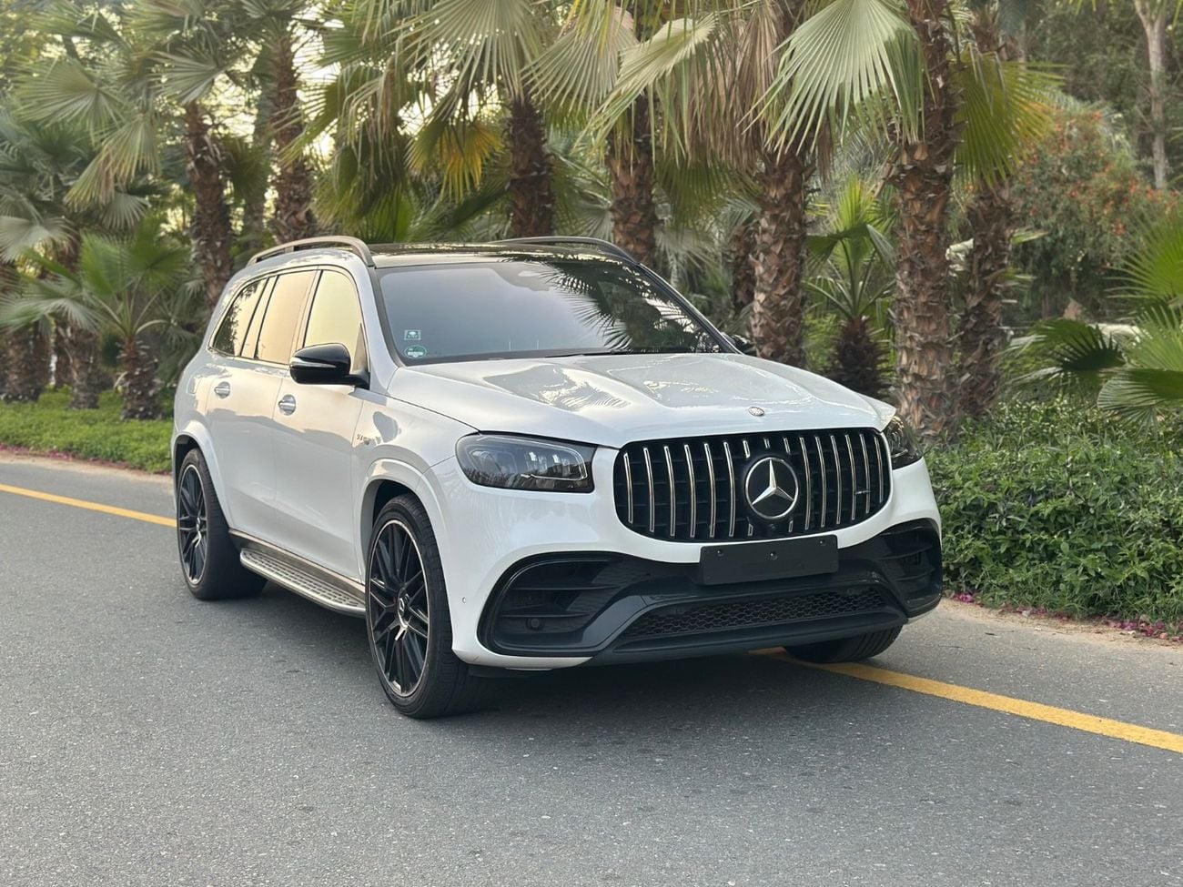 Mercedes-Benz GLS 63 AMG 4MATIC+ 4.0L V8 Bi-Turbo | 603 HP | 2025 | Full Option | Europe Specs | Perfect Condition