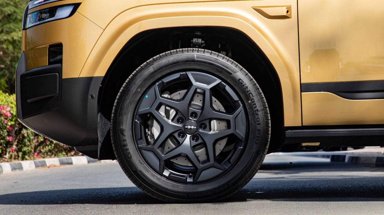 BYD Leopard Titanium 7 DM-i 190KM 4WD ULTRA EDITION | 2025 | Ready Stock Limited QTY | For Local Registration +10%