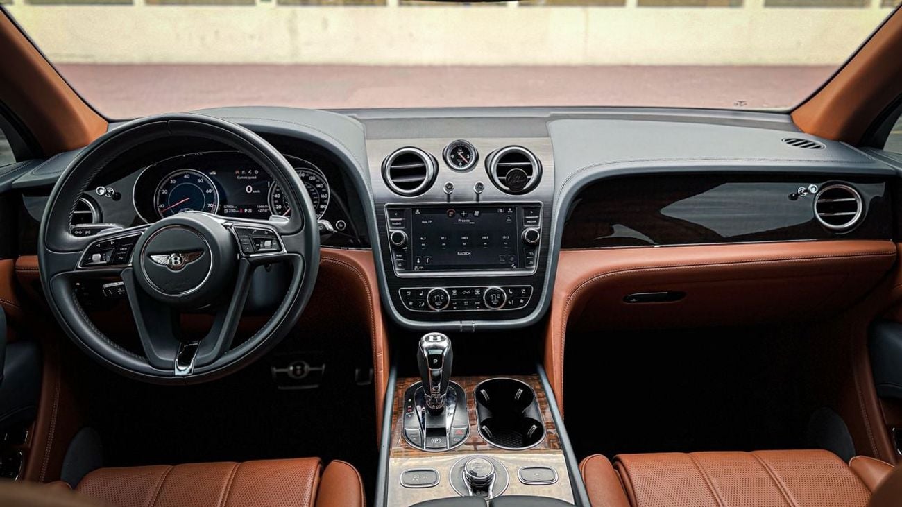 بنتلي بينتايجا Bentayga 4.0T