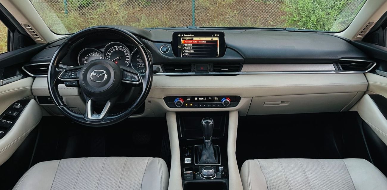 Mazda 6 LUXE ACCIDENTS FREE - GCC - FULL OPTION - ENGINE 2500 CC - PERFECT CONDITION INSIDE OUT