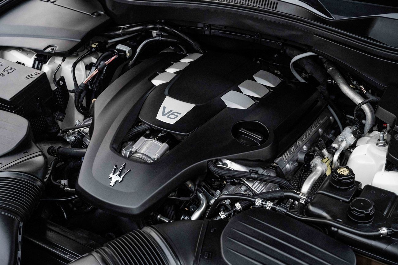 مازيراتي ليفونت Levante GranSport | 2,938 P.M | 0% Downpayment | Agency Warranty! | Ramadan Offer!