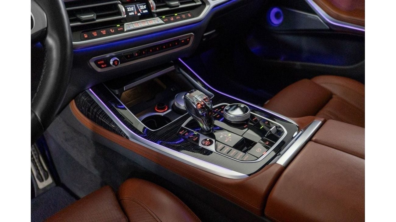 BMW X7 M50i 2022 BMW X7 50i M-Sport / Full BMW Service History & BMW Service Contract