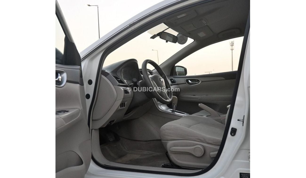 Nissan Sentra 2016 GCC EXCELLENT CONDITION WITHOUT ACCIDENT