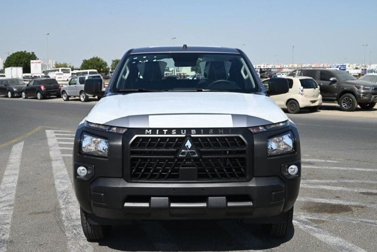 Mitsubishi L200 2025 MODEL MITSUBISHI L200 DOUBLE CAB GL 2.4L PETROL 4WD MANUAL TRANMISSION