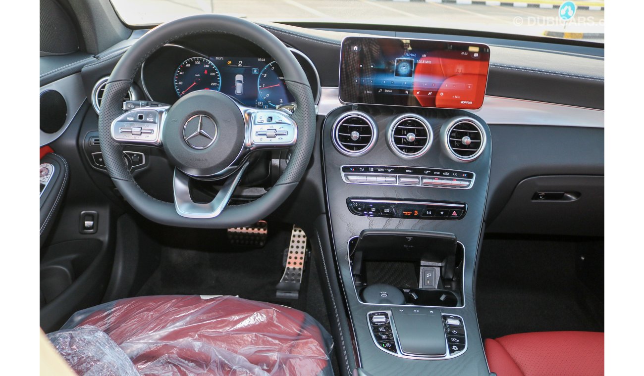 Mercedes-Benz GLC 200 AMG 4MATIC SUV 2020 WITH 2 YEARS WARRANTY | GCC SPECS | 0 KM
