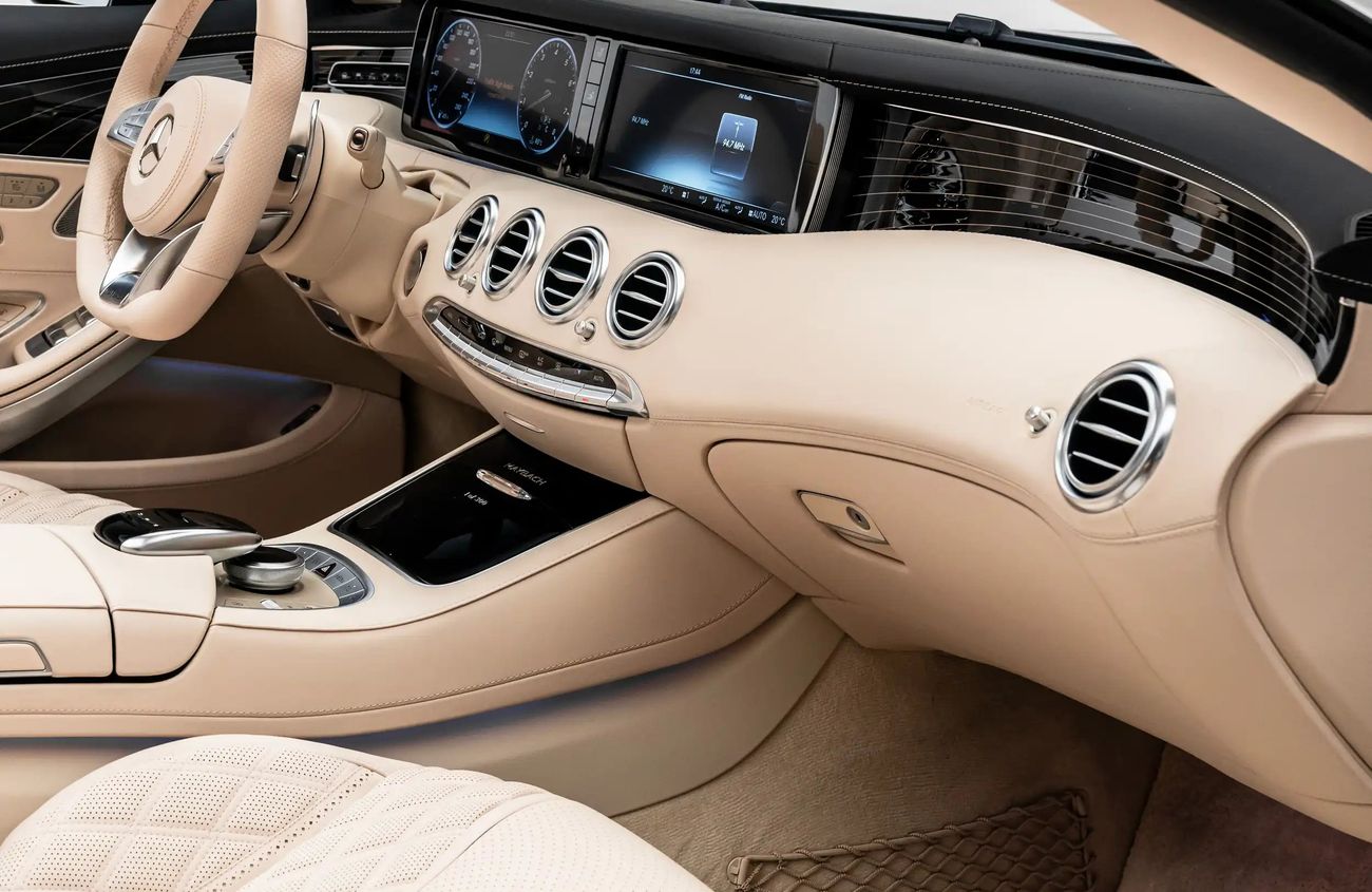 Mercedes-Benz S 650 Cabriolet 6.0L V12 Bi-Turbo Engine