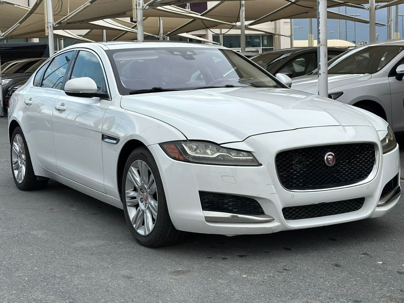 Jaguar XF Prestige 3.0L JAGUAR XF V6 SUPERCHARGER | 2016 | FULL OPTIONS | AMIRCAN