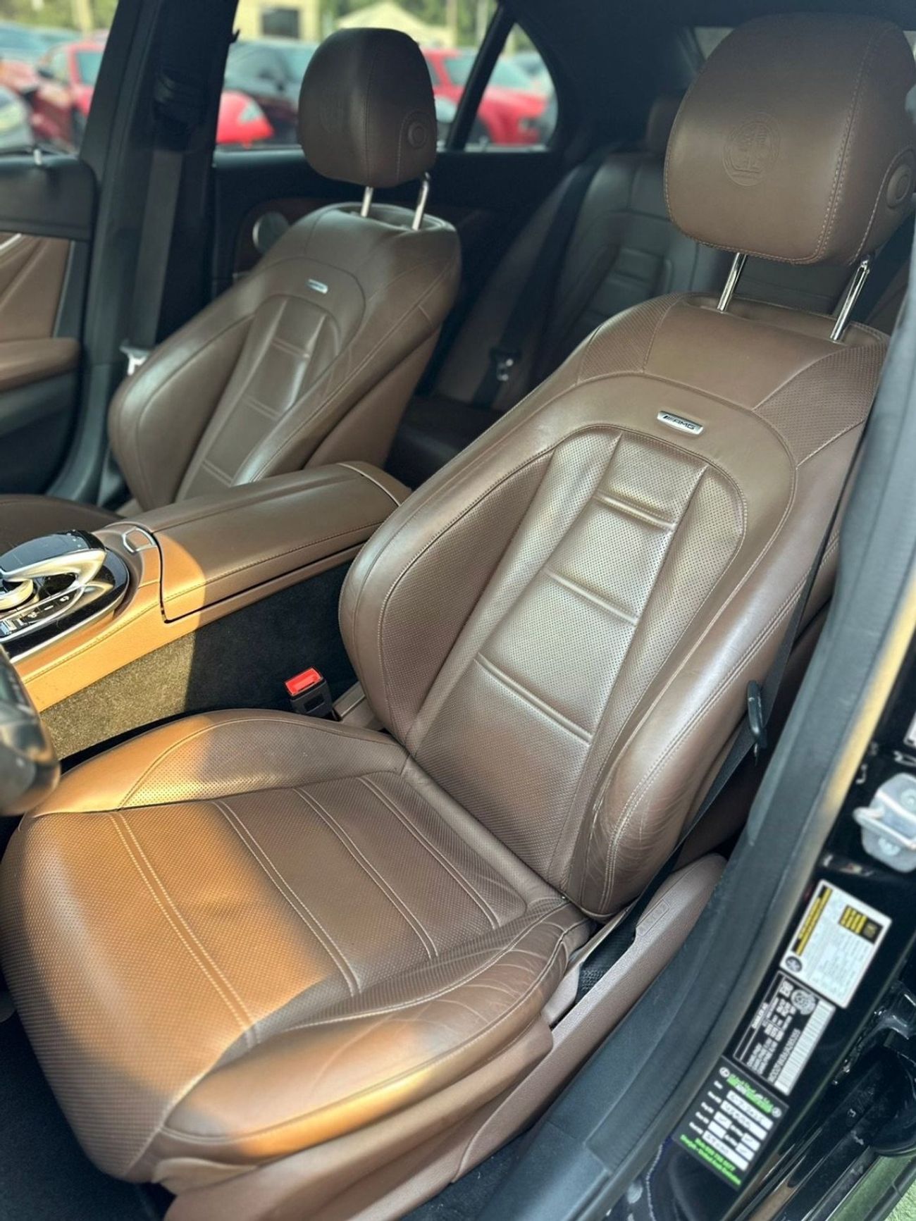 مرسيدس بنز E 63 S AMG ‎مرسيدس بنز E63s اي ام جي 2018 ‎كلين تايتل بحالة جدا ممتازة ‎فل اوبشن 6 فصوص ‎فل اوبشن