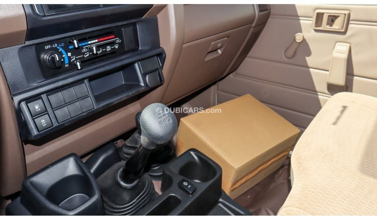 Toyota Land Cruiser Pick Up LC79 Pickup S/C , 4.5L Diesel V8 Basic Option