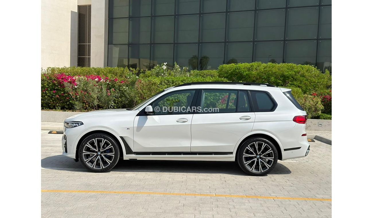 BMW X7 Bmw X7 XDrive 40i M kit Head-Up Display  Full Option Panoramic  GCC Service contract  Under warranty