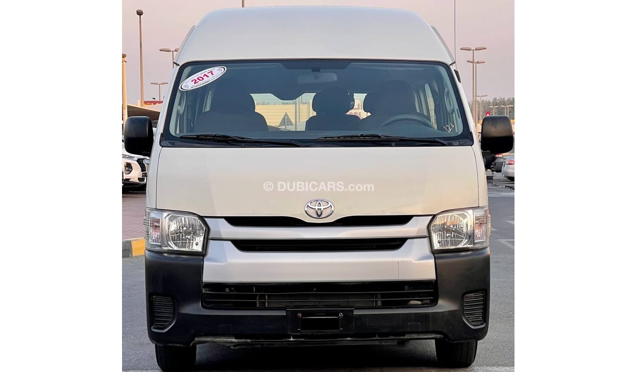 Toyota Hiace GL - High Roof LWB Toyota Hiace 2017 GCC, in excellent condition, without accidents, very clean insi