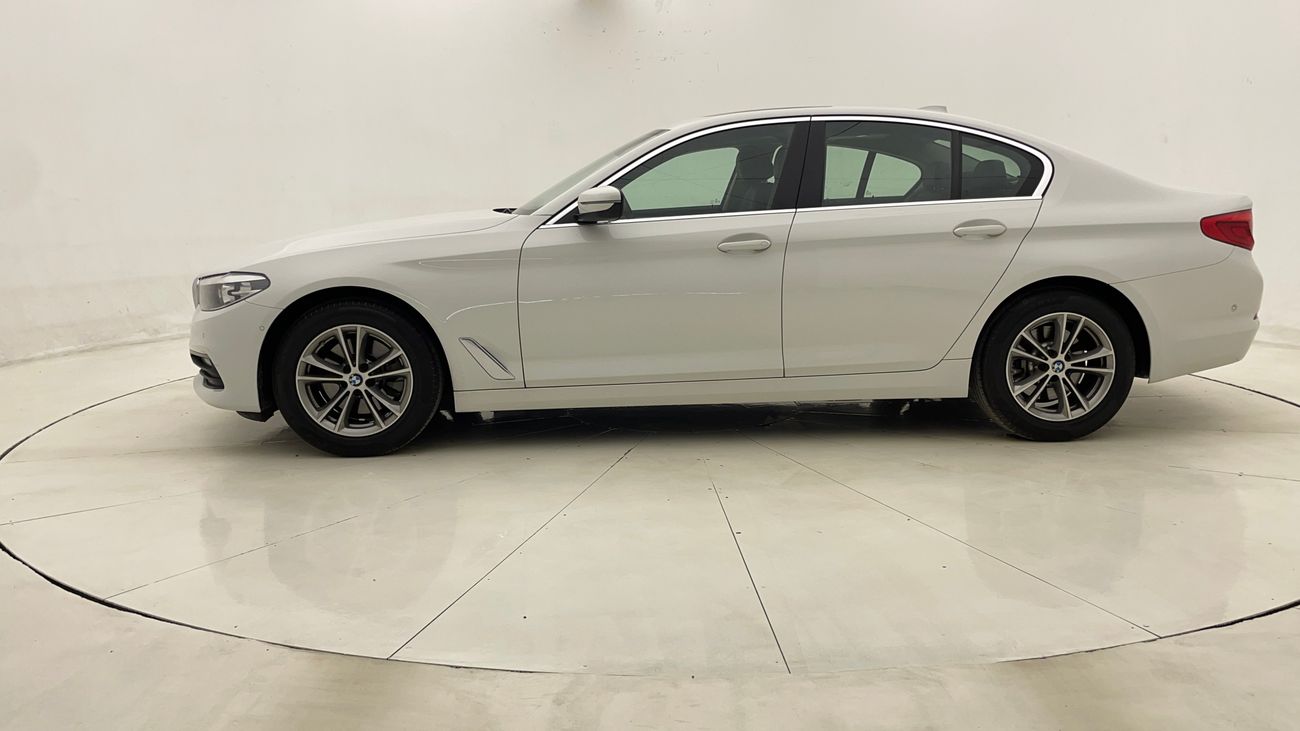 BMW 520i EXECUTIVE 1.6 | Zero Down Payment | Home Test Drive