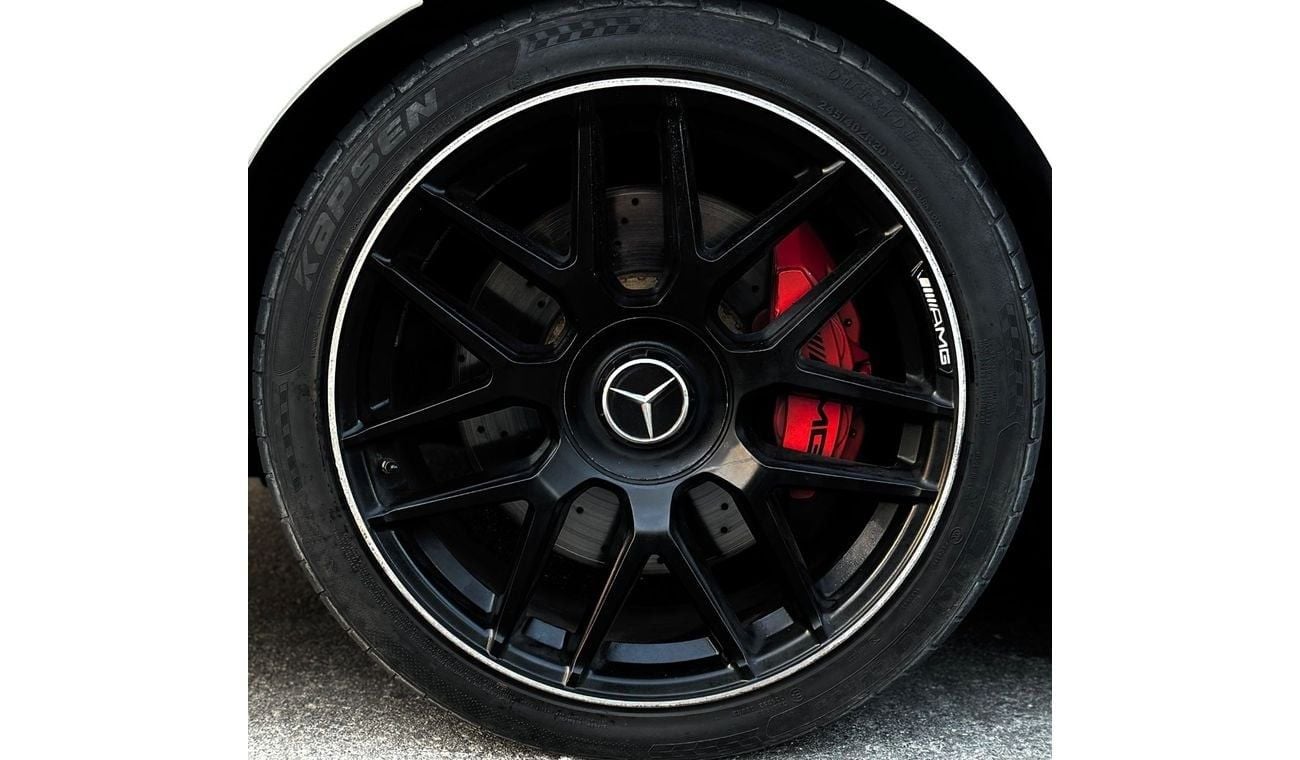 مرسيدس بنز S 550