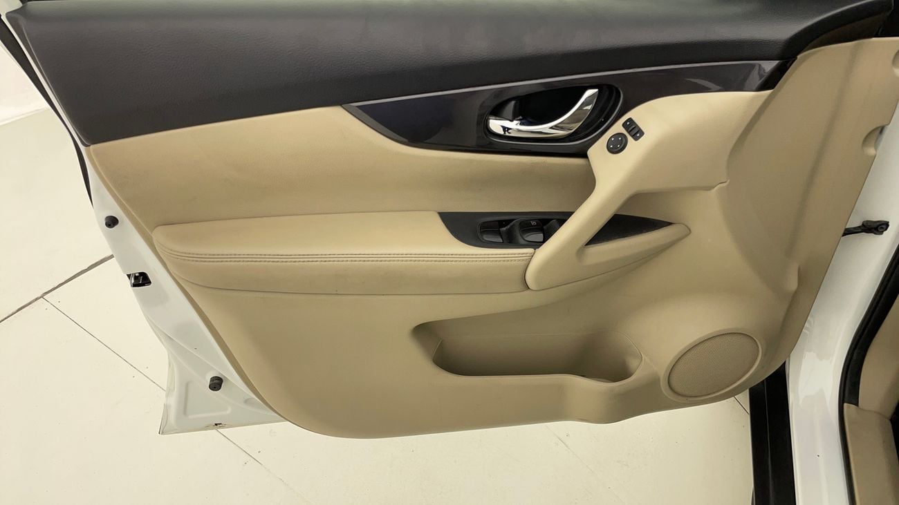 نيسان إكس تريل S 2.5 | بدون دفعة مقدمة | اختبار القيادة في المنزل