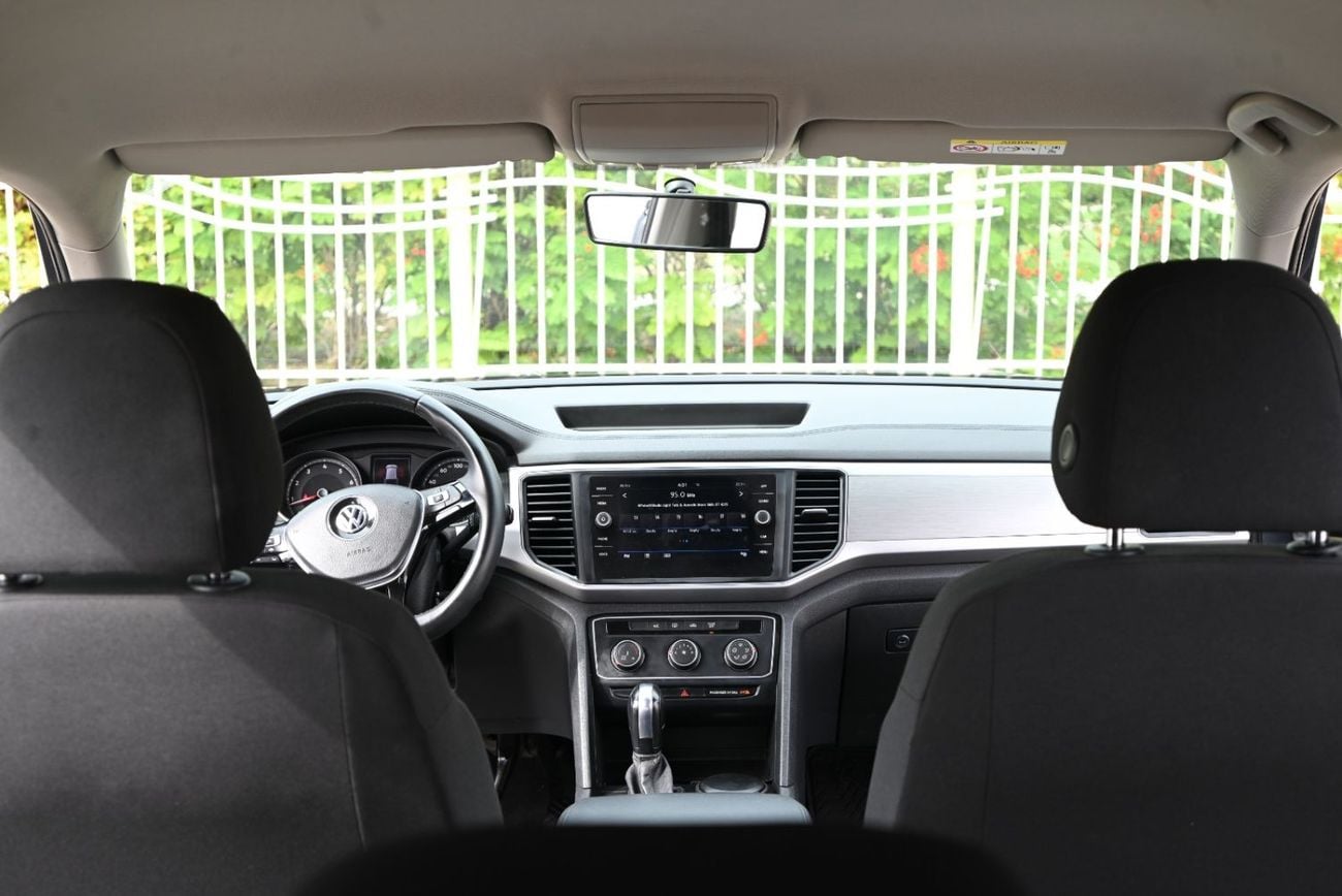 Volkswagen Teramont S Trendline 3.6L - 0% DP - GCC SPECS - VOLKSWAGEN TERAMONT 4WD - FIRST OWNER