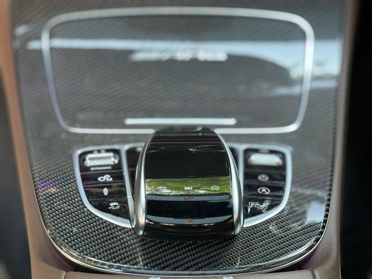 مرسيدس بنز E 63 AMG Std 5.5L