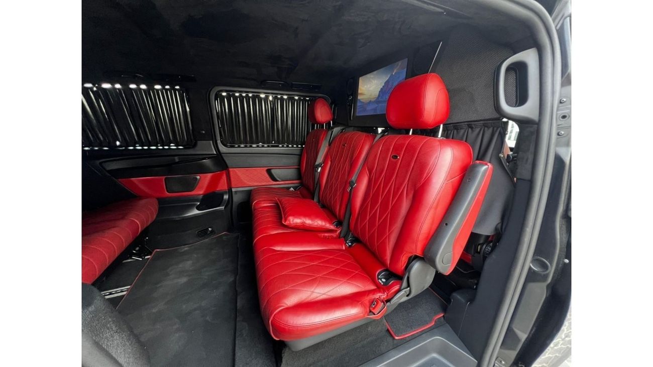 Mercedes-Benz V 250 Avantgarde MERCEDES V-250 GCC BODY KIT VIP // LOW MILEAGE // PERFECT CONDITION