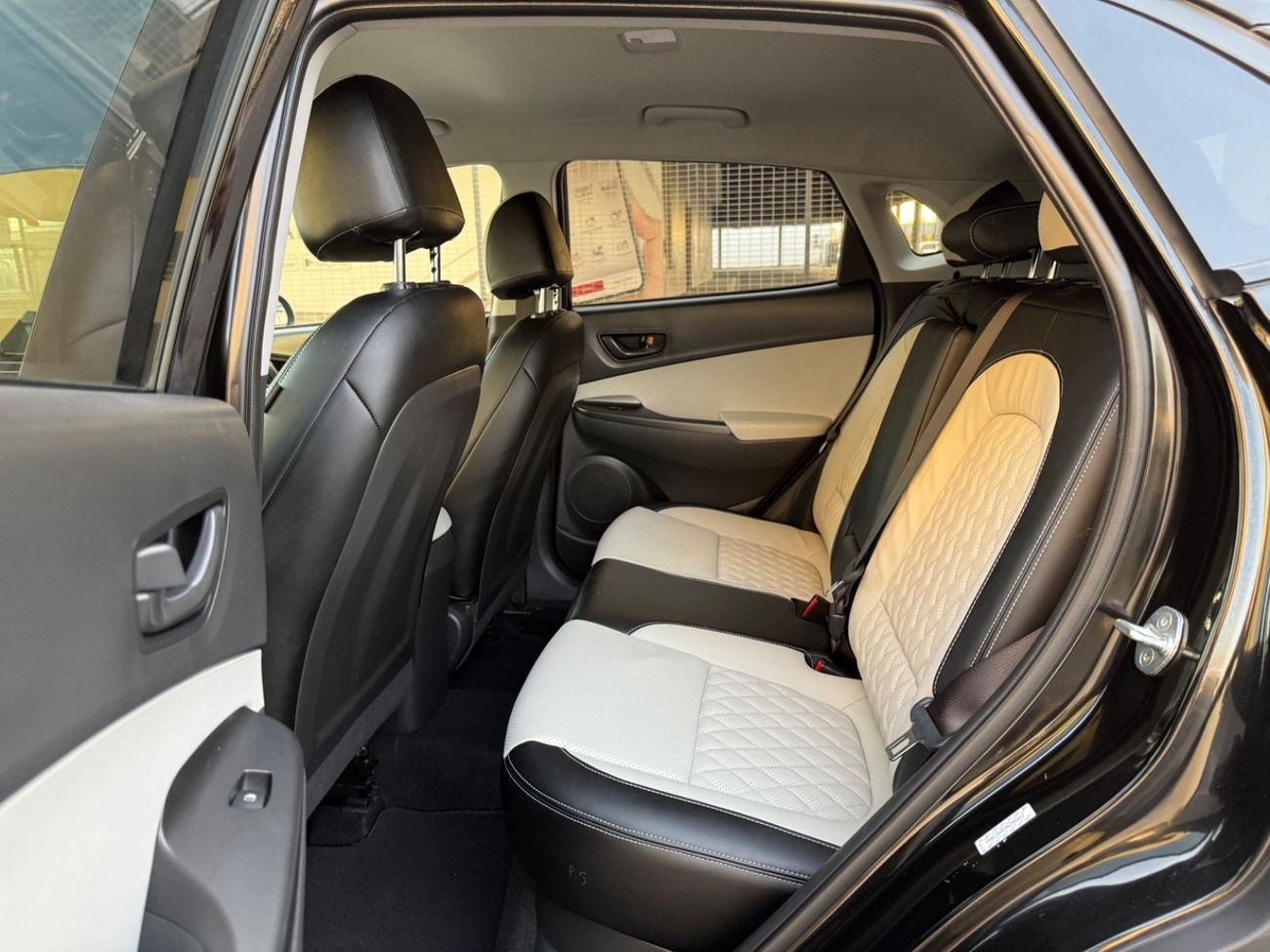 Hyundai Kona 2022 LIMITED PUSH START 2.0 LEATHER SEATS CANADA SPEC