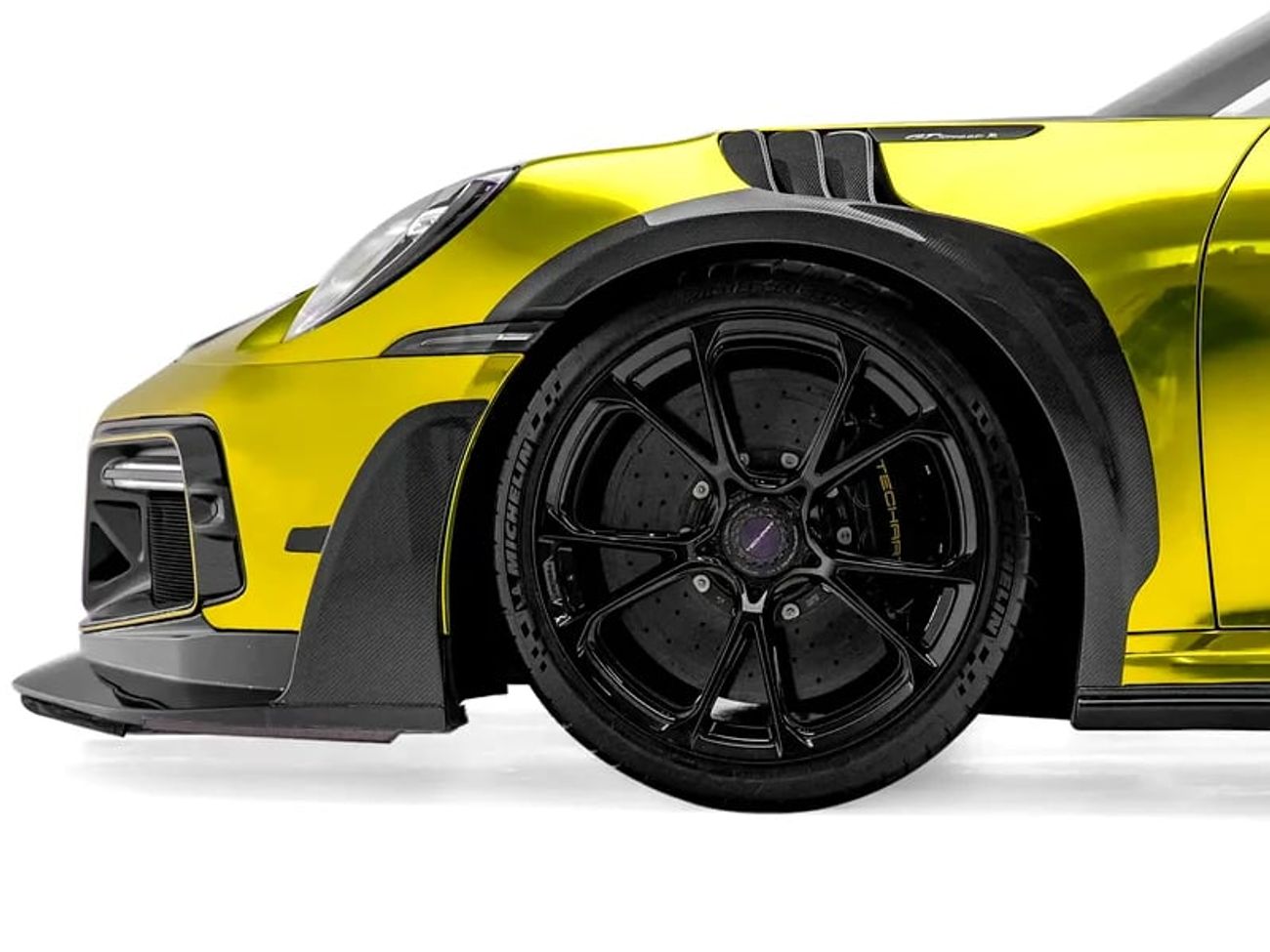 Porsche 911 Turbo S 3.8L (645 HP) Coupe Turbo S 3.8L