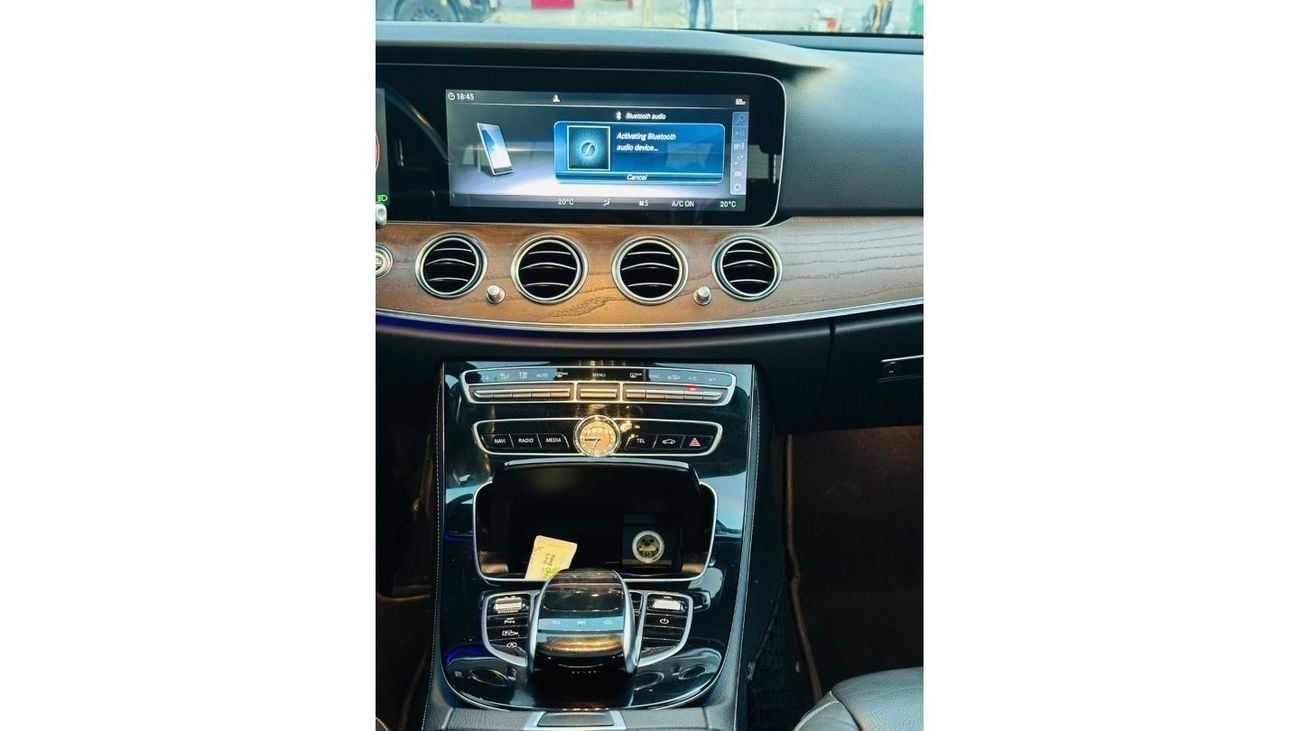 Mercedes-Benz E300 Std AED 2060 PM MERCEDES-BENZ E300 0% DP WELL MAINTAINED